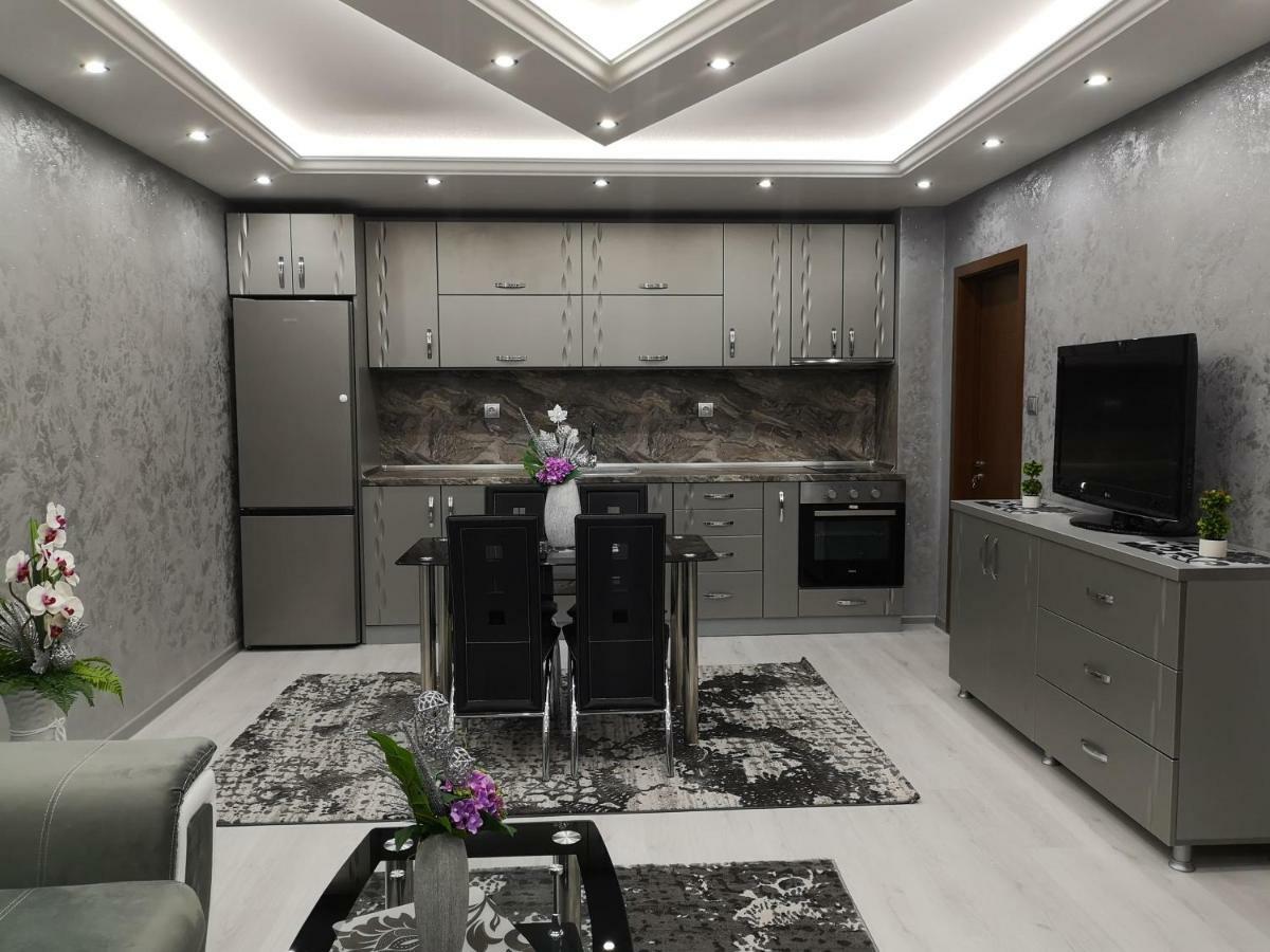 City Apartments - A Brand New Luxury & Comfy. Асеновград Екстер'єр фото